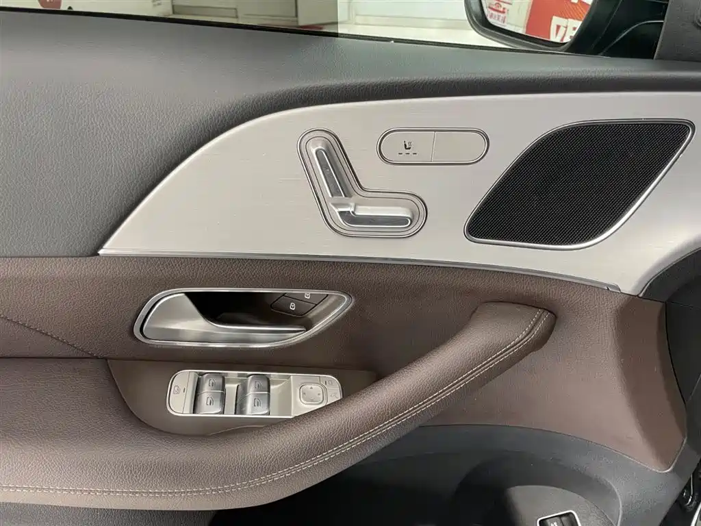 Mercedes-Benz GLE 2022 GLE 350 4MATIC Dynamic фото 10