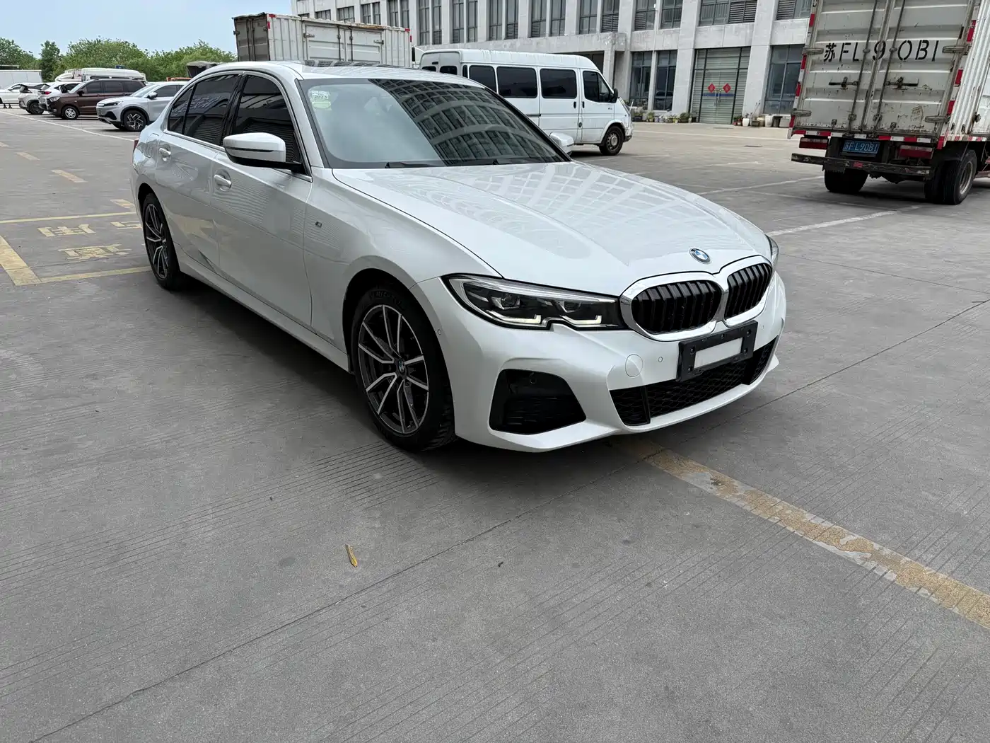 BMW 3-SERIES