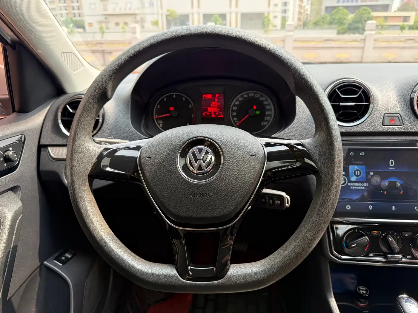 Volkswagen Jetta 2017 1.5L Automatic Comfort фото 11