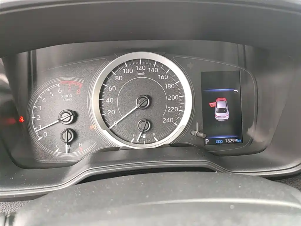 Toyota Levin 2021 185T CVT Sport Edition фото 12