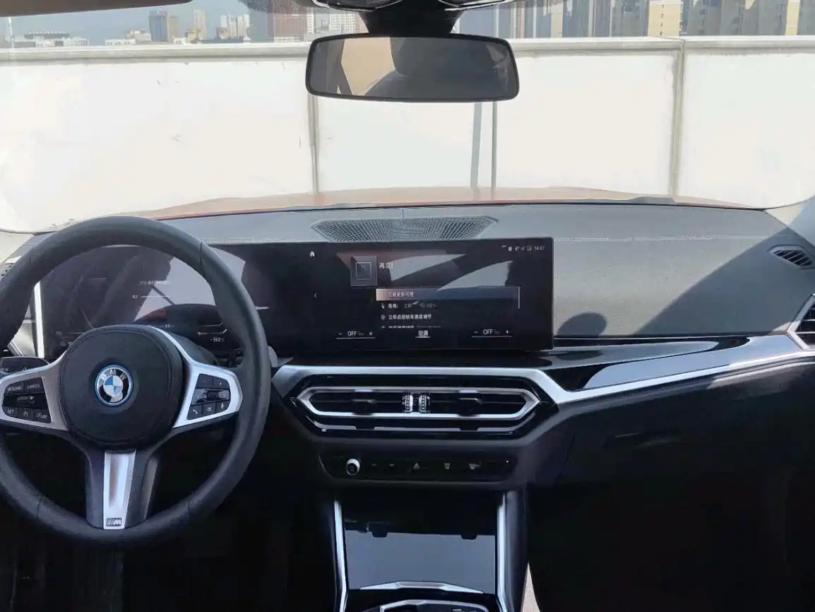 BMW i3 2026 2022 eDrive 35 L