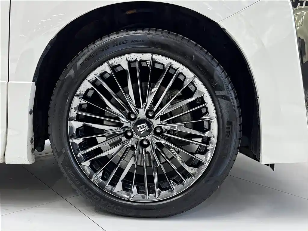 Toyota Vellfire 2023 Crown Hybrid 2.5L HV Ultimate фото 16