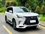 Фото 3 - Lexus LX