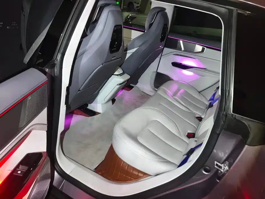 HiPhi Y 2023 2023 560km Elite Edition