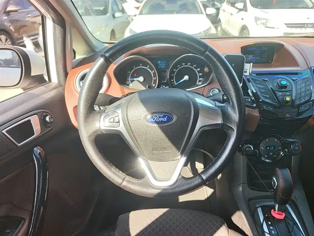 Ford Fiesta 2015 2014 Hatchback 1.0 GTDi Automatic Sport