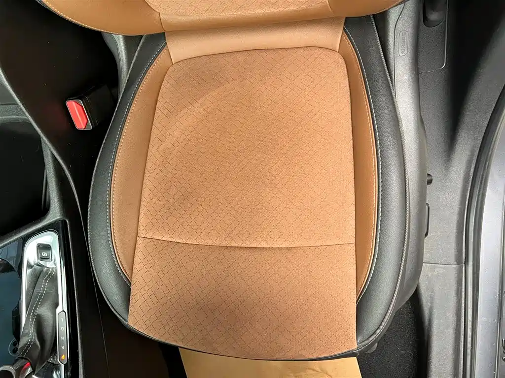 Buick Encore GX 2020 20T CVT 2WD Luxury Model фото 16