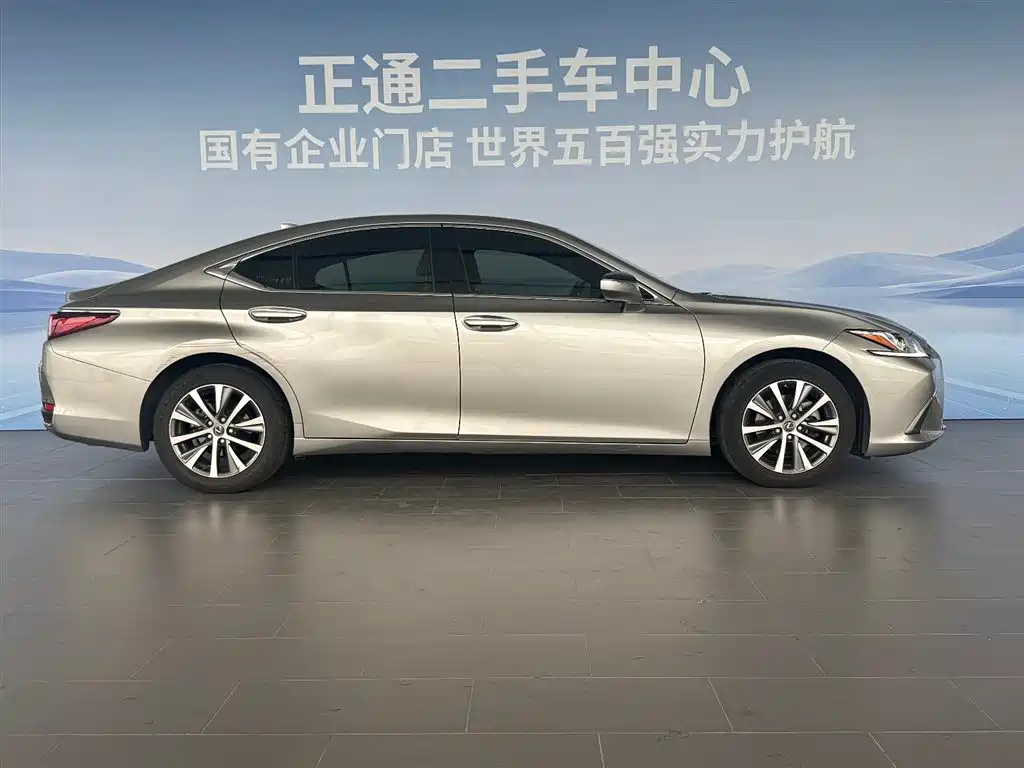 Lexus ES 2020 200 Excellence фото 6