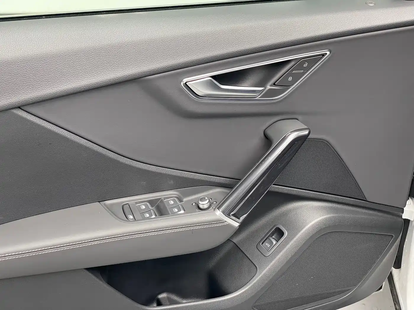 Audi Q2L 2025 35TFSI Fashion Dynamic фото 19