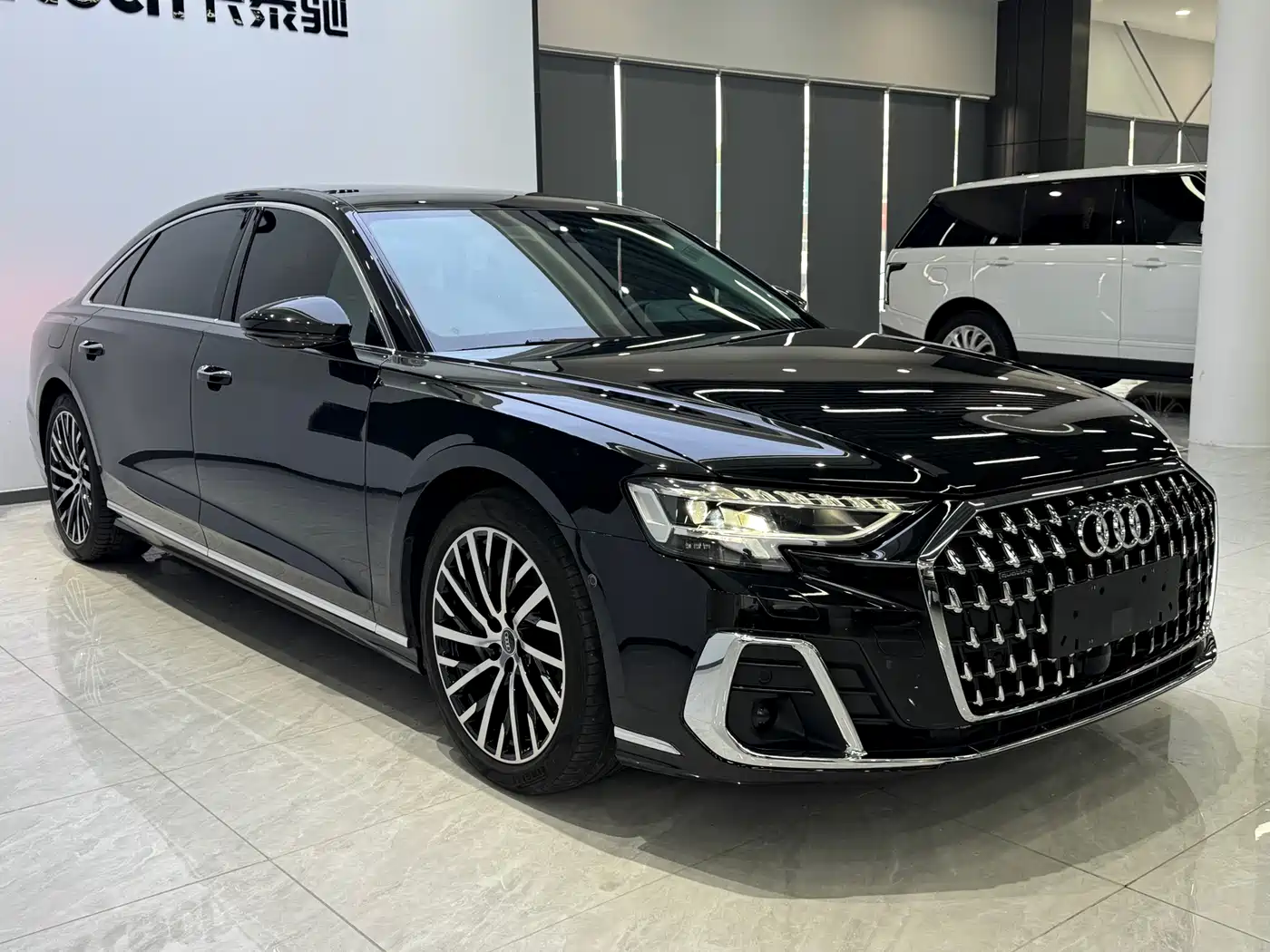 Audi A8 2023 A8L 55 TFSI quattro Flagship фото 3