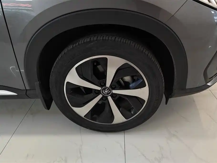 BYD Song PLUS PHEV 2021 EV Flagship фото 6
