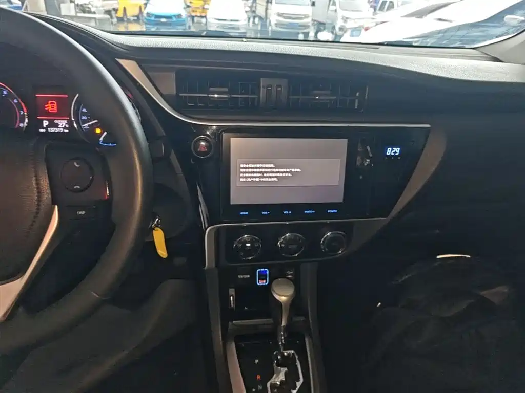 Toyota Corolla 2017 Facelift 1.2T S-CVT GL-i фото 13