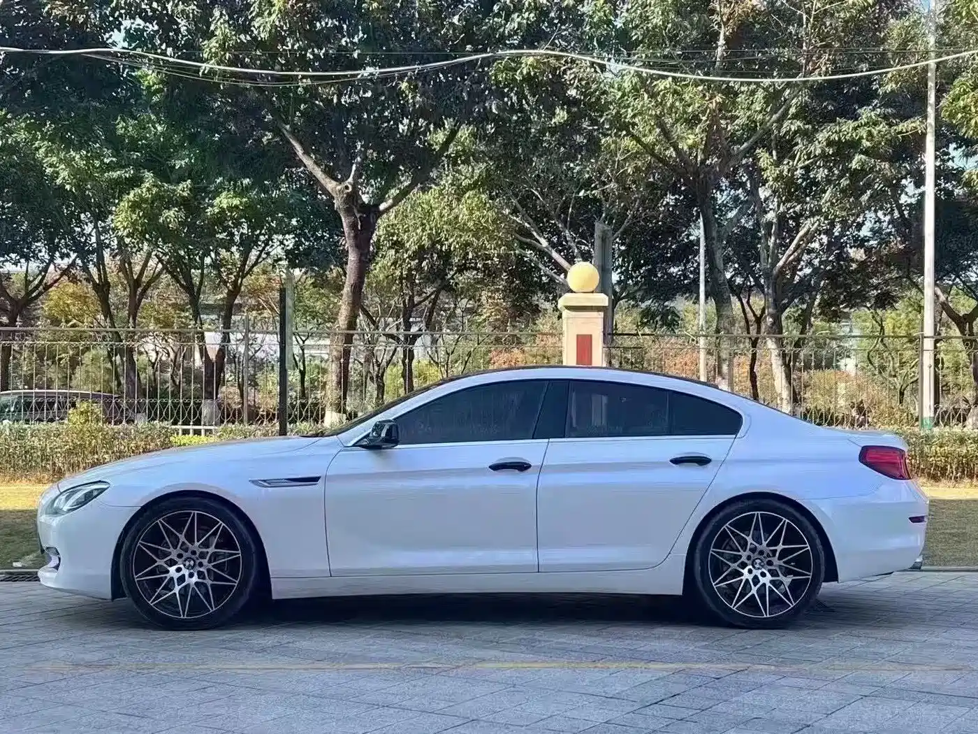 BMW 6 Series 2013 Facelift 640i Gran Coupe фото 2