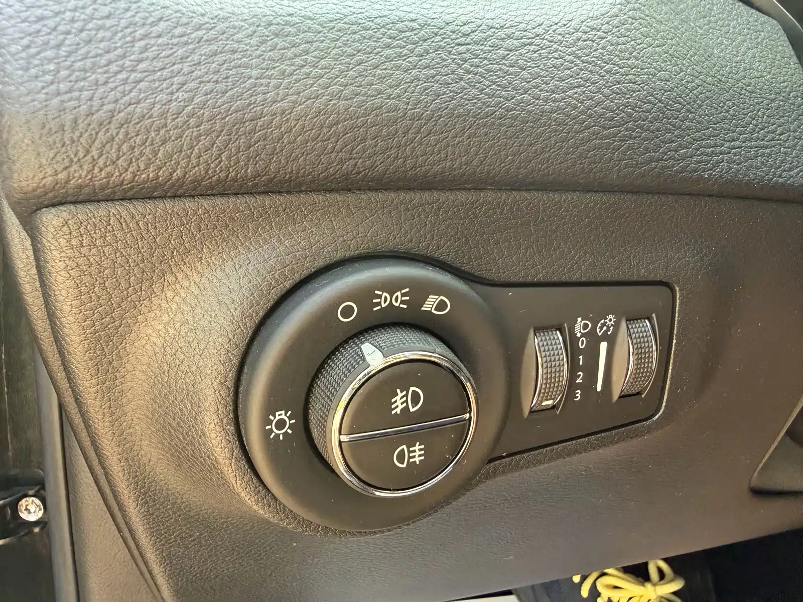 Фото 16 - Jeep Compass