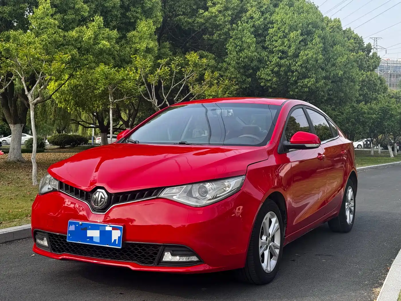 MG SHARP LINE 2017