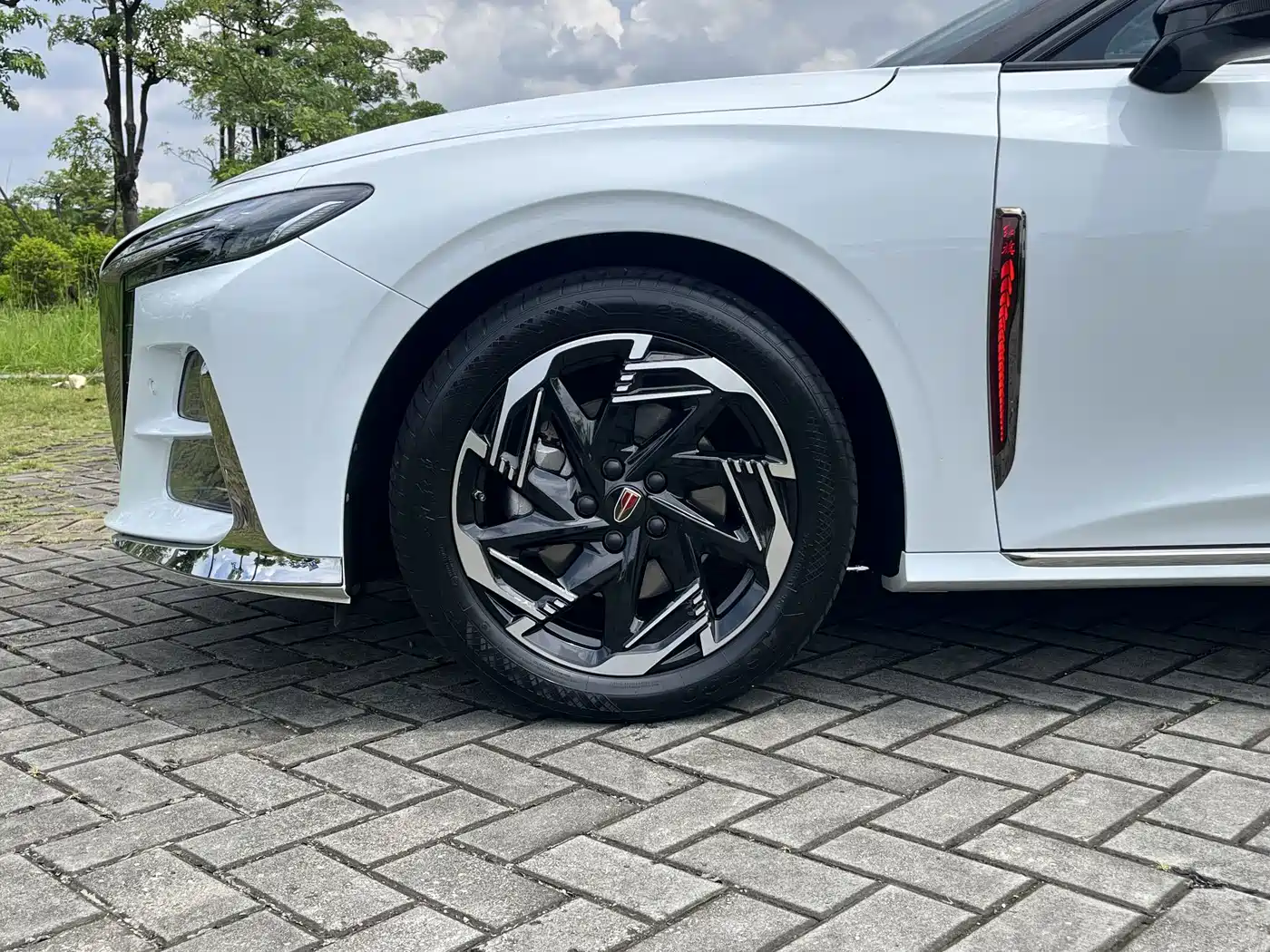 Hongqi H6 2023 2023 2.0T Comfort Edition