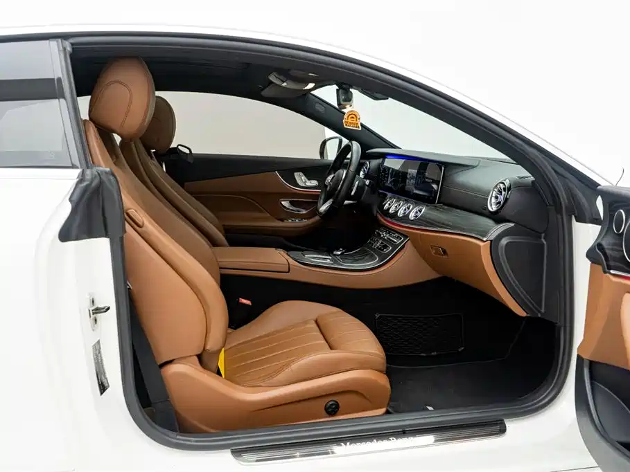 Mercedes-Benz E-Class (Import) 2020 E 260 4MATIC Coupe фото 25