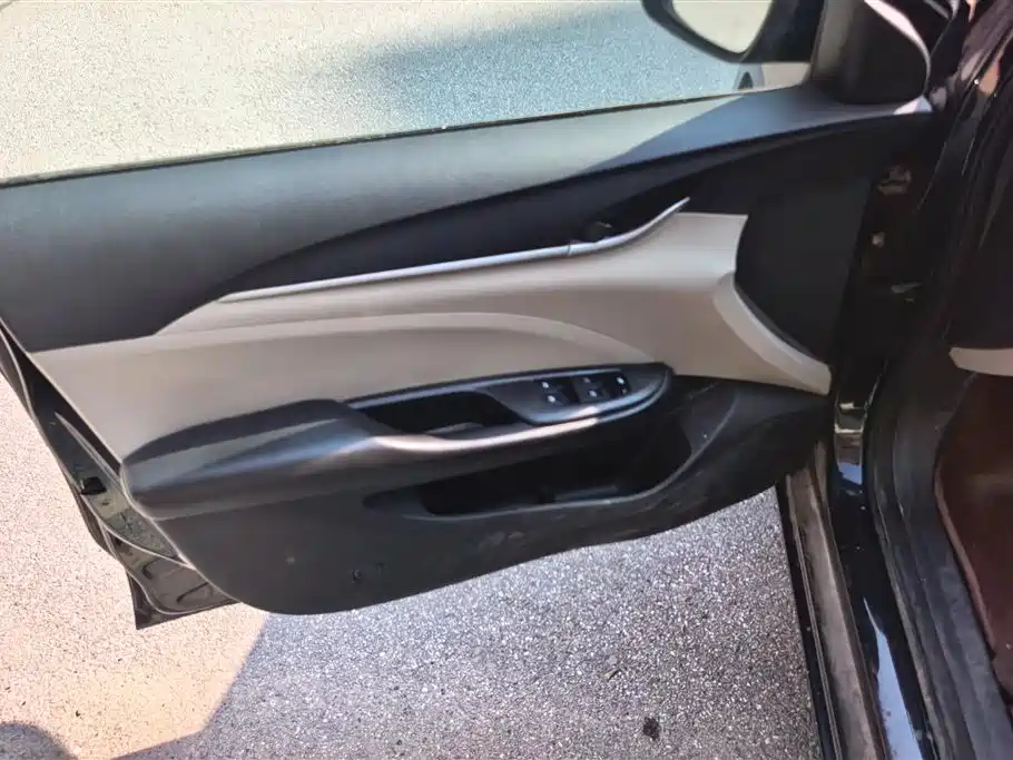 Buick Excelle 2015 15N Automatic Progressive фото 6