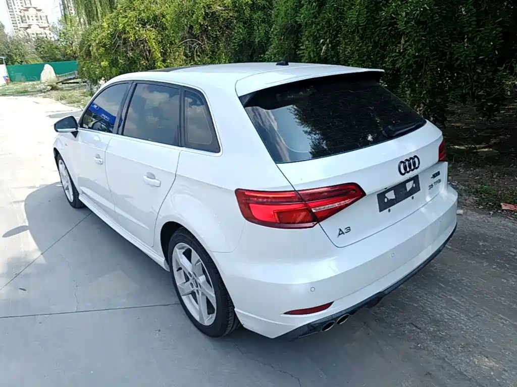 Фото 5 - Audi A3