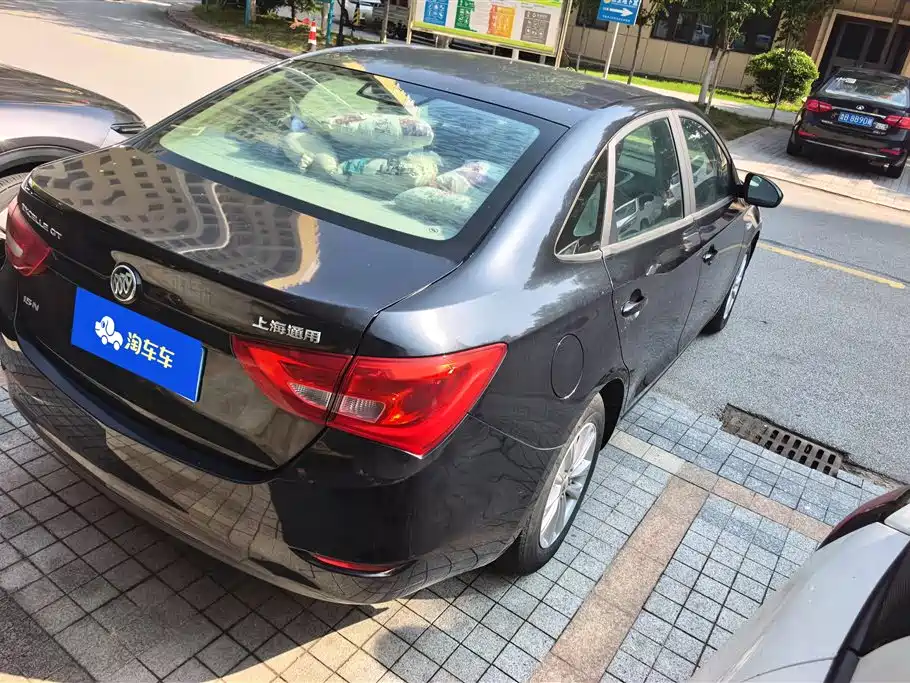 Buick Excelle 2015 15N Automatic Progressive фото 2