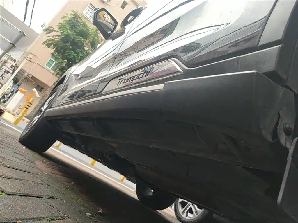 GAC Trumpchi Trumpchi GS8 2017 320T 2WD Luxury Smart Connect (7-seater) фото 22