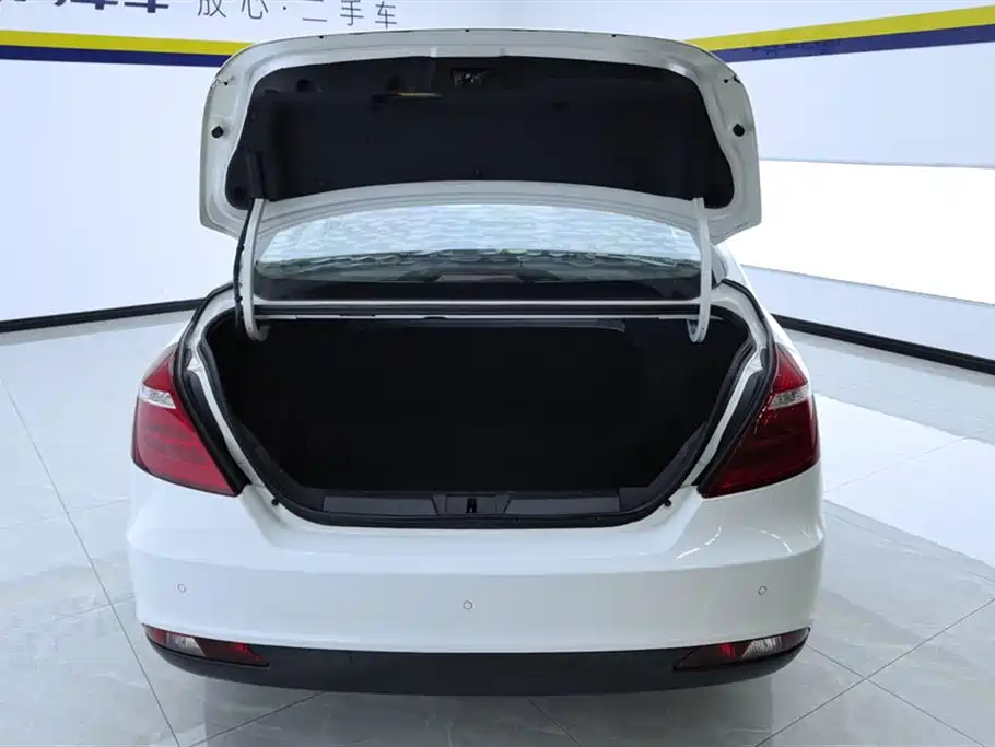 GEELY AUTOMOBILE EMGRAND