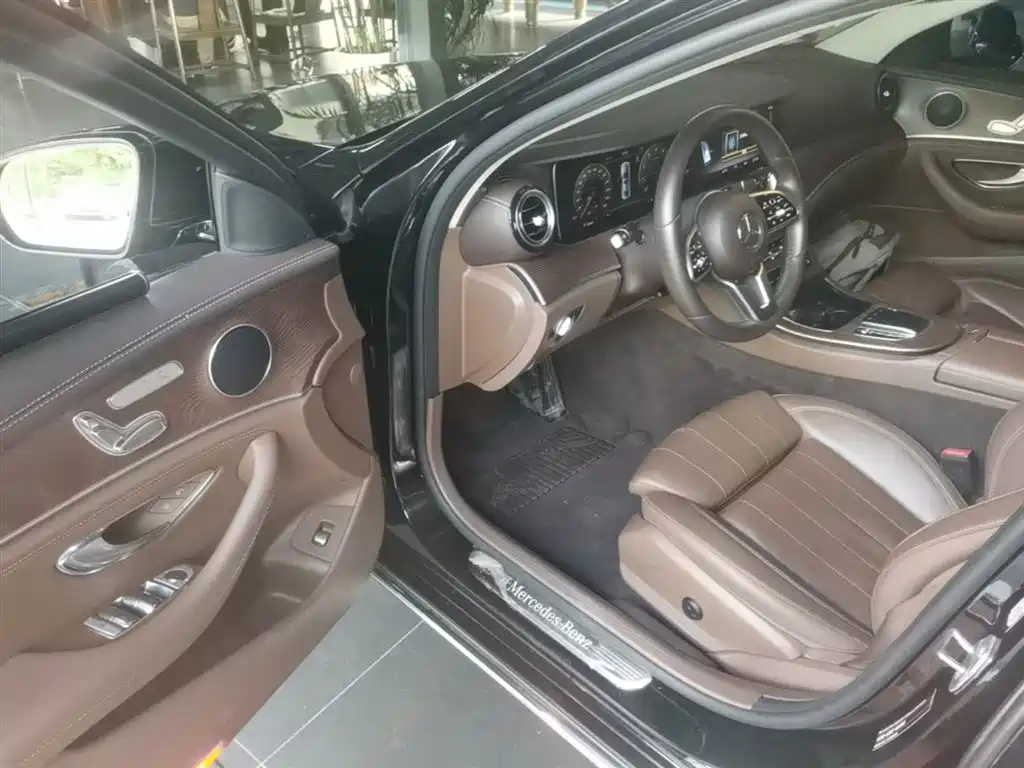 Mercedes-Benz E-Class 2020 Facelift E 260 L фото 16