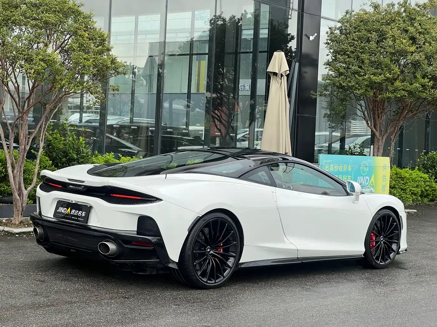 McLaren GT 2023 2023 4.0T Standard Model
