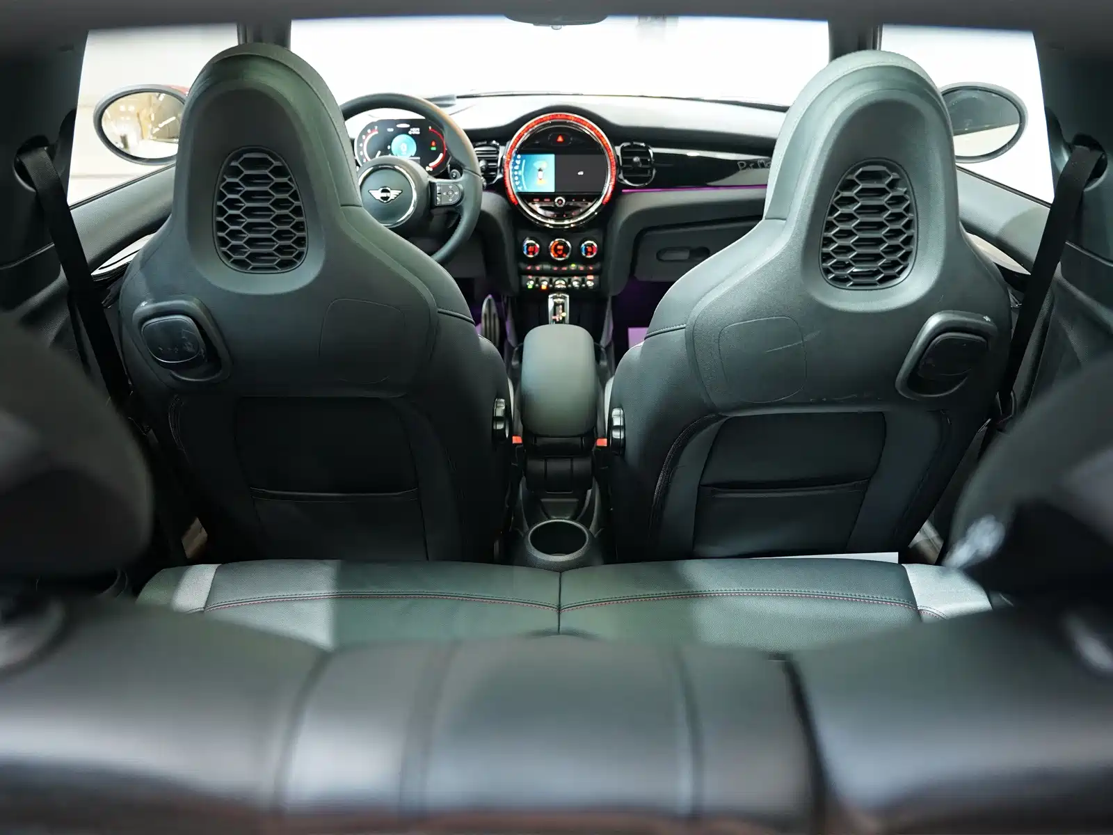 Фото 22 - MINI JCW