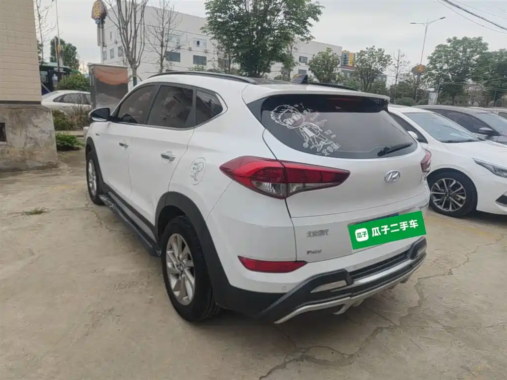 Hyundai Tucson 2018 1.6T DCT 2WD 15th Anniversary Special Edition фото 5
