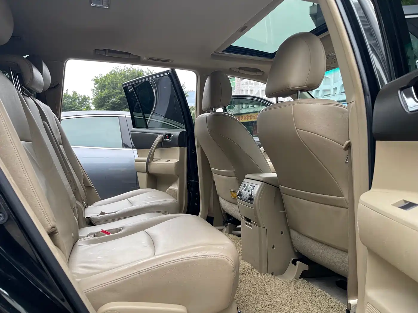 Toyota Highlander 2009 2.7L 2WD 7-seater Luxury Edition фото 11