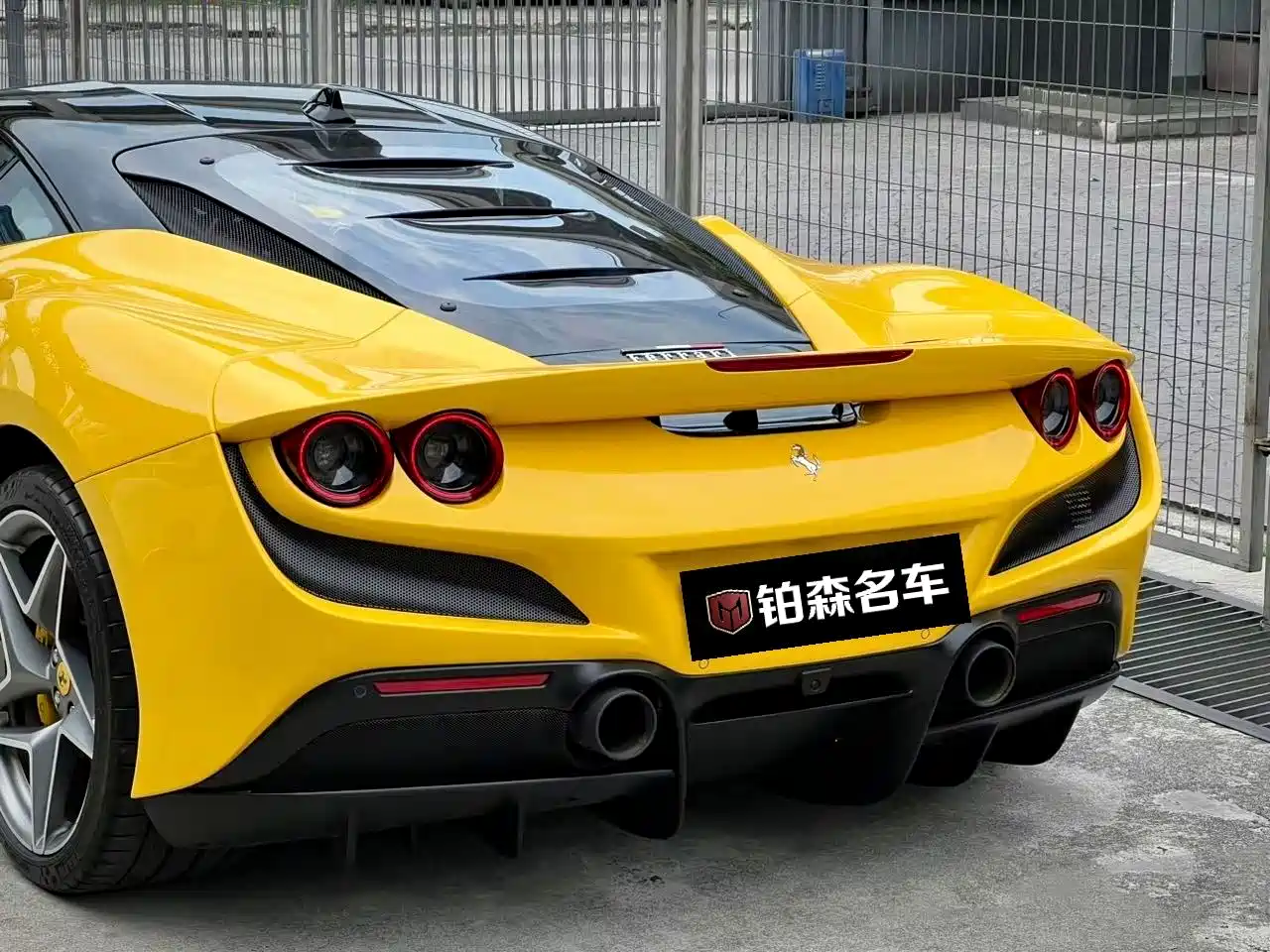 Ferrari F8 2022 2019 Tributo 3.9T V8