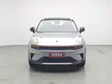 Photo 3 - Lynk & Co 06