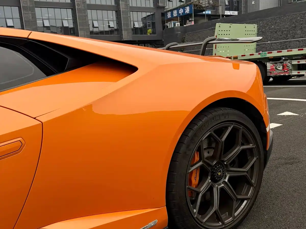 Lamborghini Huracán 2020 Huracán EVO RWD фото 5