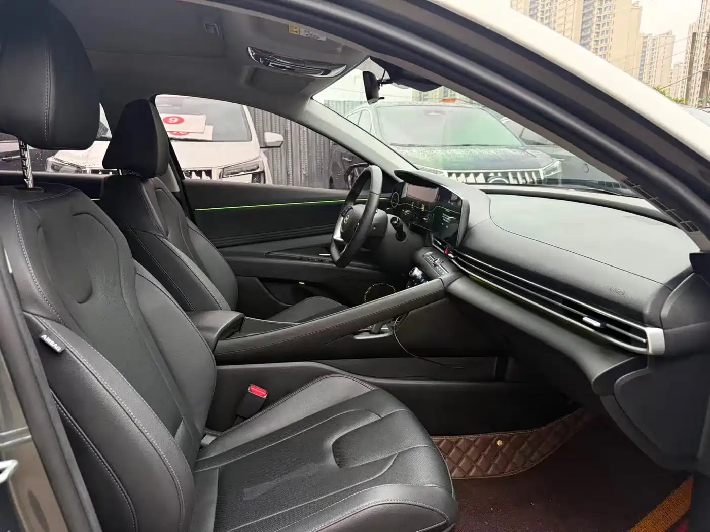 Hyundai Elantra 2022 1.5L CVT TOP Flagship Edition фото 10