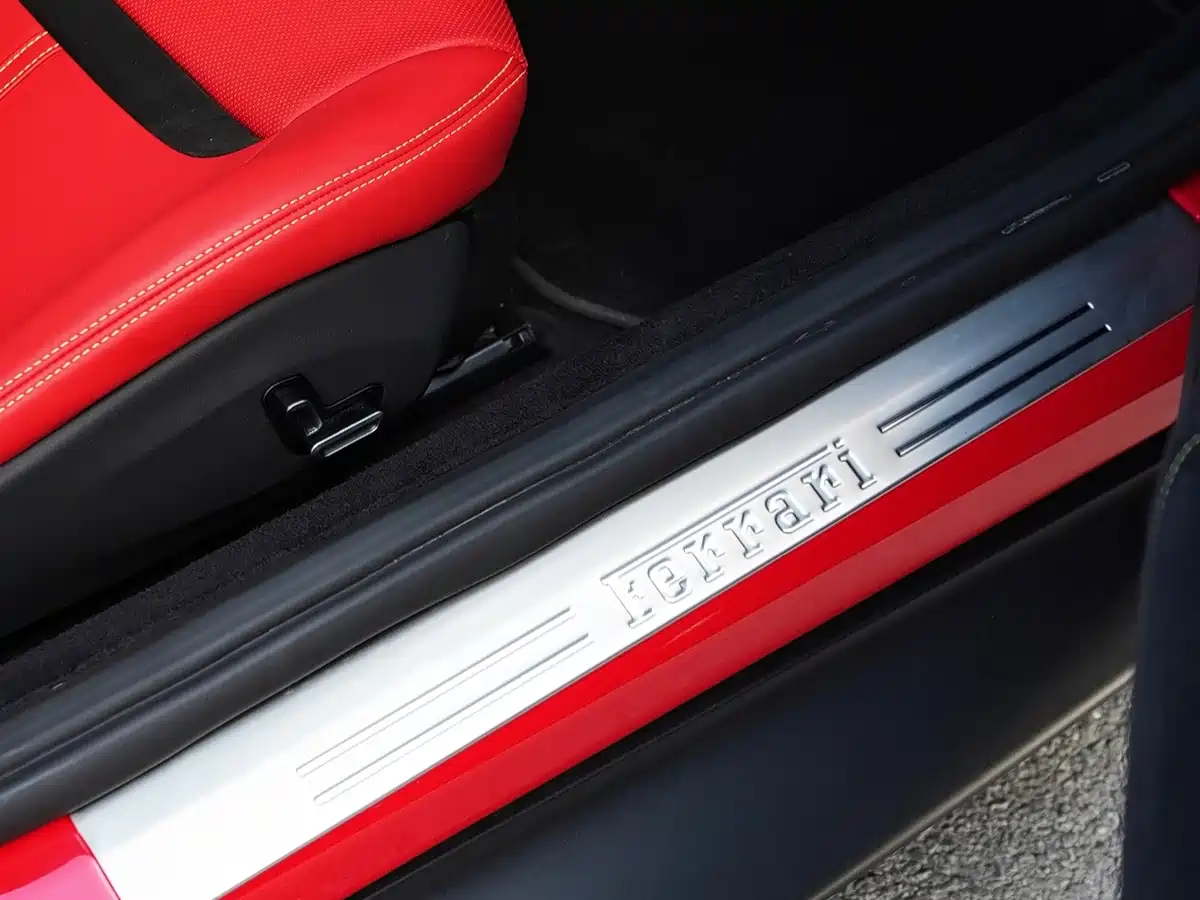 Ferrari Roma 2024 2020 3.9T V8