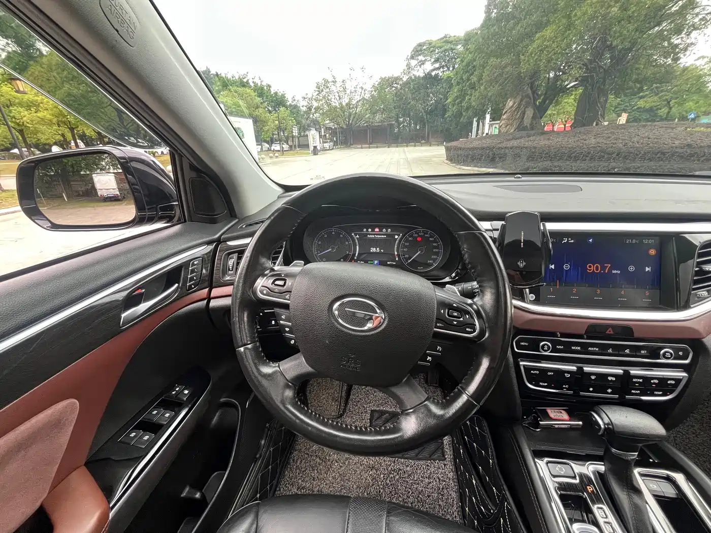 GAC Trumpchi Trumpchi GS8 2017 320T 2WD Luxury Smart Connect (7-seater) фото 7