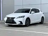 Фото 1 - Lexus CT