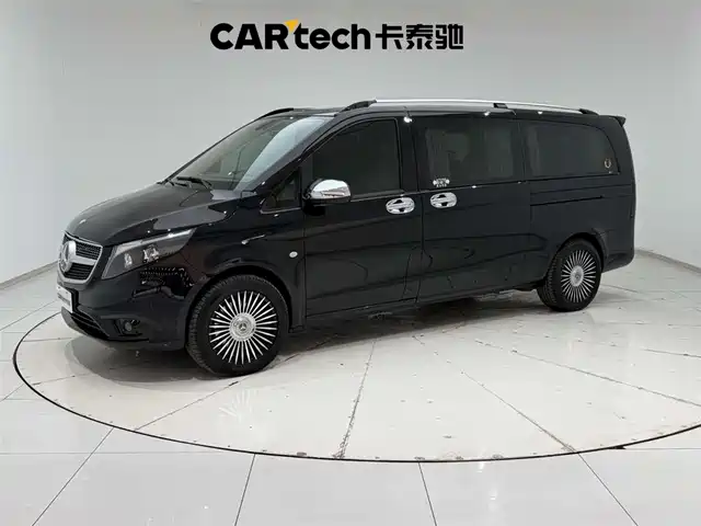 Mercedes-Benz Vito 2021 2.0T Business Edition 9-seater
