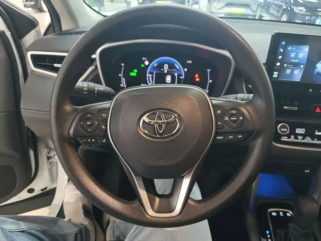 Toyota Frontlander 2025 2024 2.0L Smart Hybrid Dual Engine Sport Edition