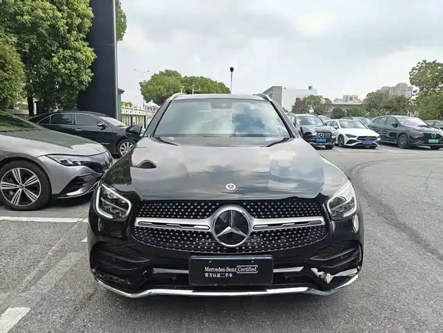 Mercedes-Benz GLC 2022 Facelift GLC 300 L 4MATIC Dynamic Collector's Edition — фото 2