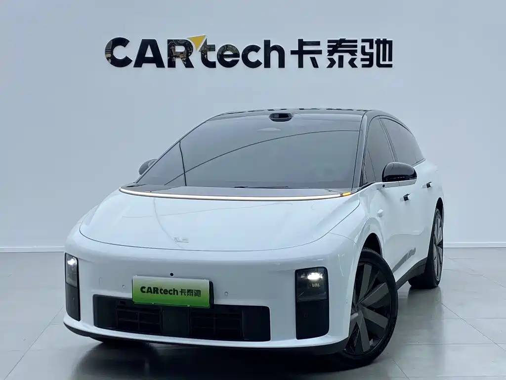 Li Auto i6 2025 2025 4WD Base Model