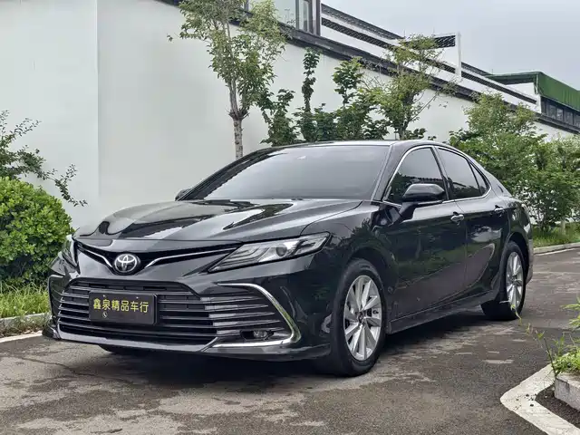 TOYOTA CAMRY 2023