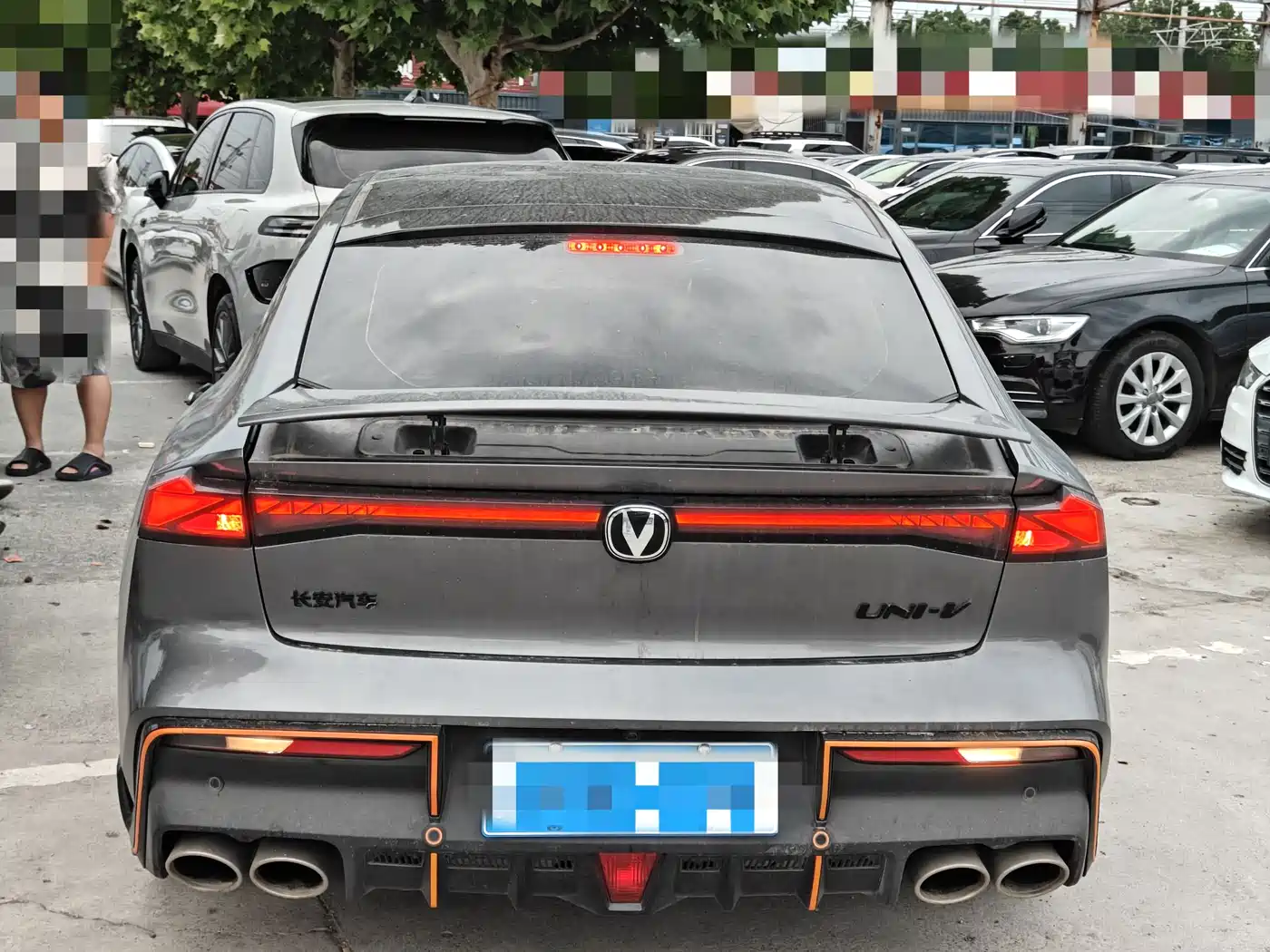 CHANGAN UNI-V