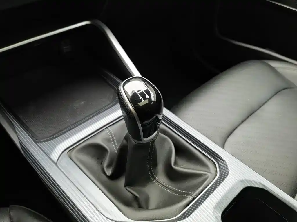 Photo 13 - Geely Emgrand