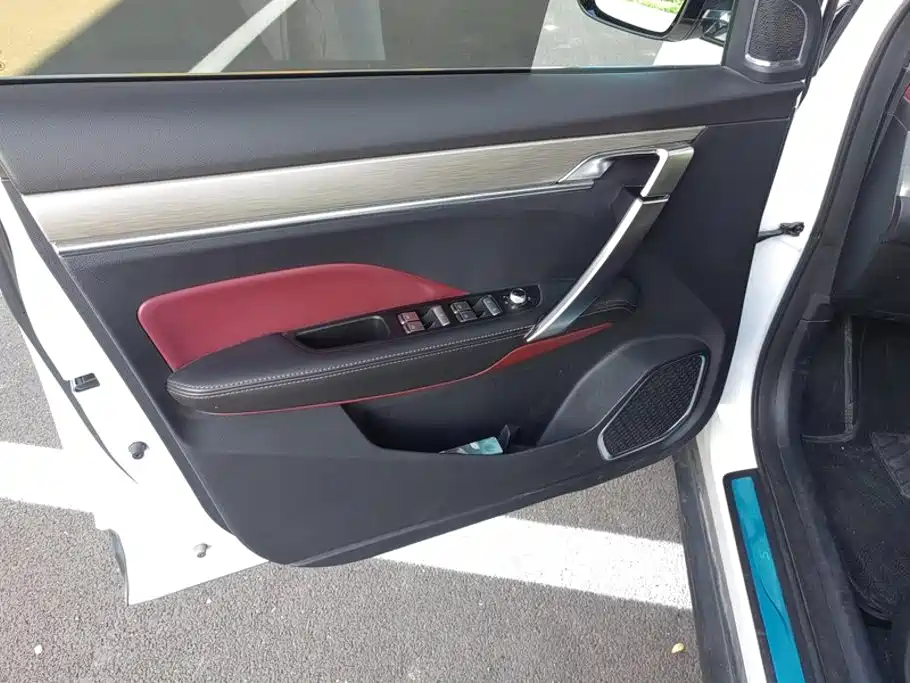 Geely Coolray 2019 2019 Sport 260T DCT Battle China VI