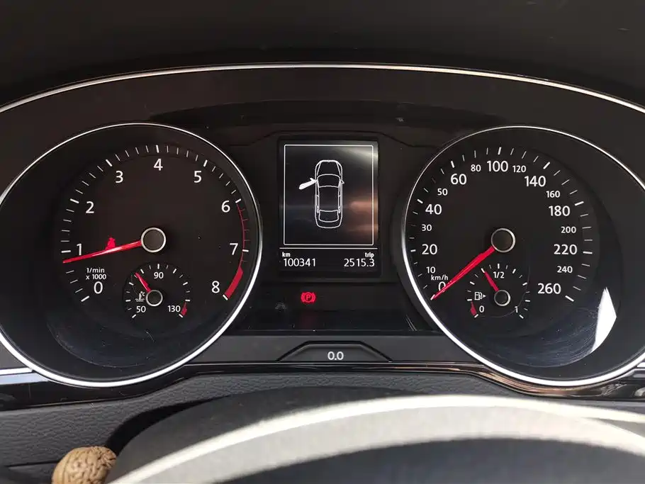 Volkswagen Magotan 2017 330TSI DSG Leading фото 14