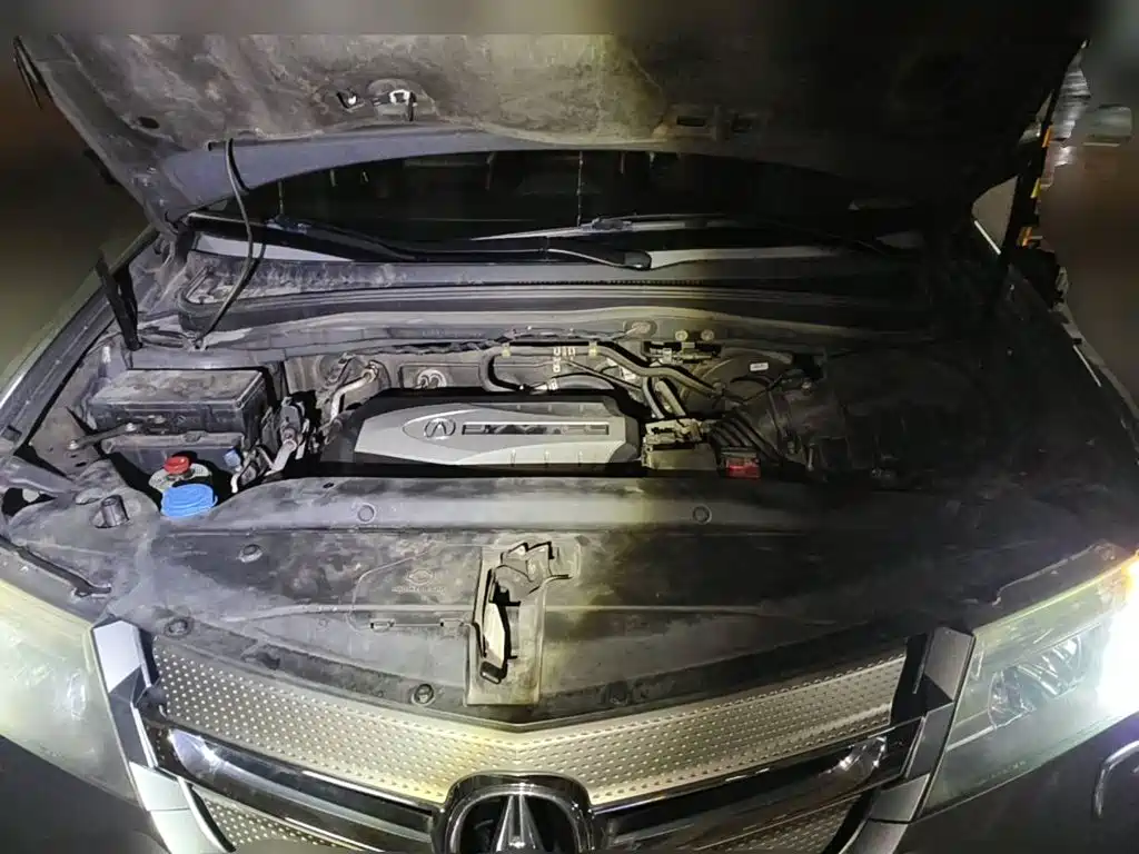 Photo 9 - Acura MDX