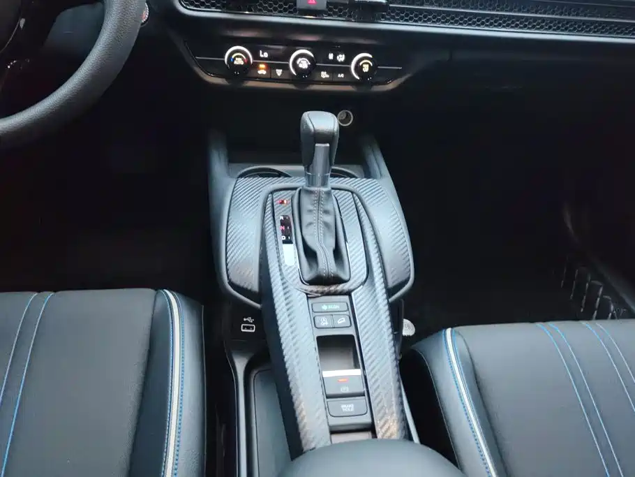 Honda HR-V 2024 2023 240TURBO Dynamic Smart Edition