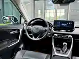 صورة 7 - Toyota Wildlander