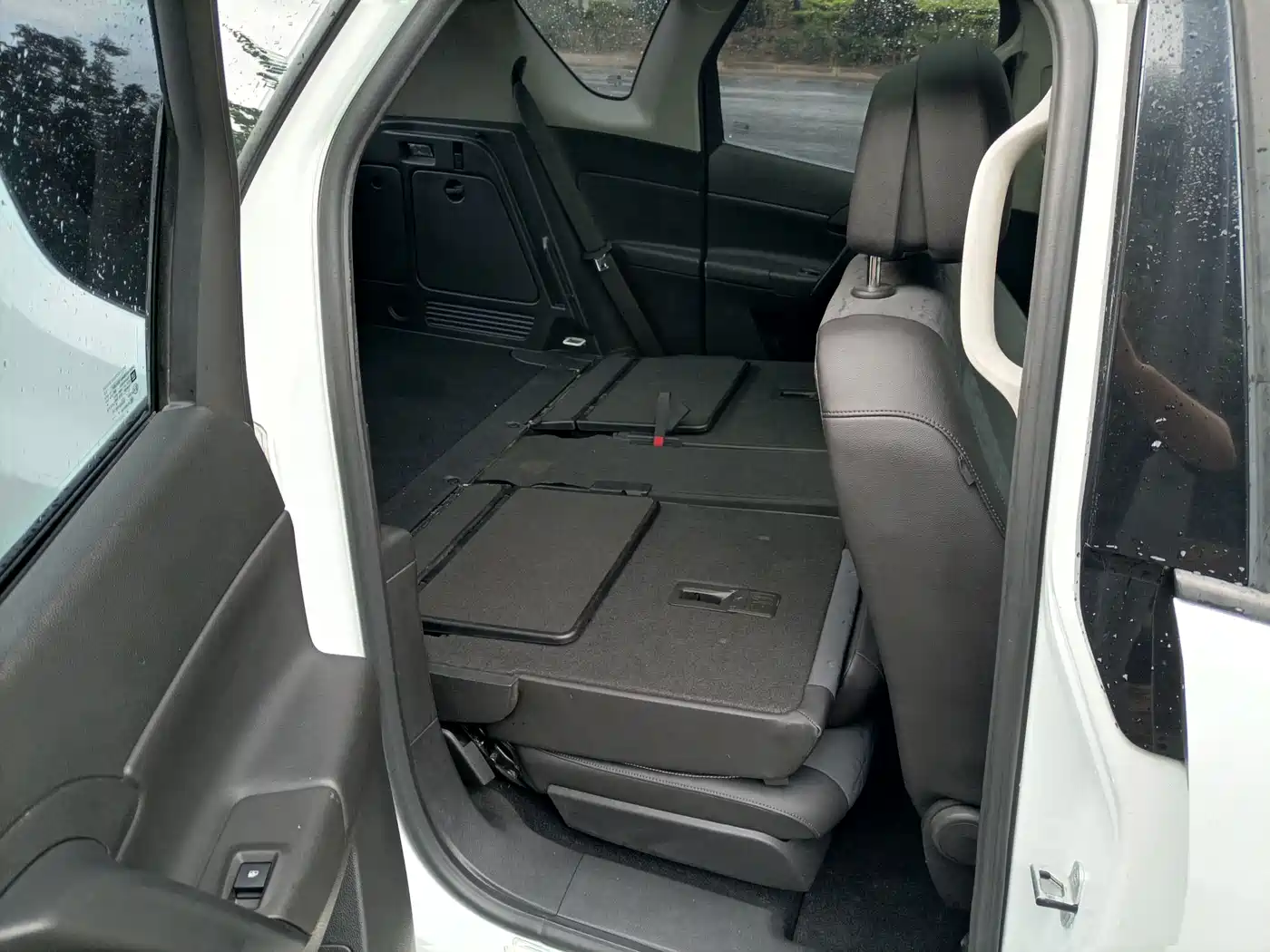 Opel Mairaina 2014 2013 1.4T Luxury